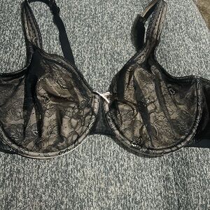 Cacique Size 44C‎ Beige Over Black Lace AO Unlined Full Coverage Modern Lace Bra